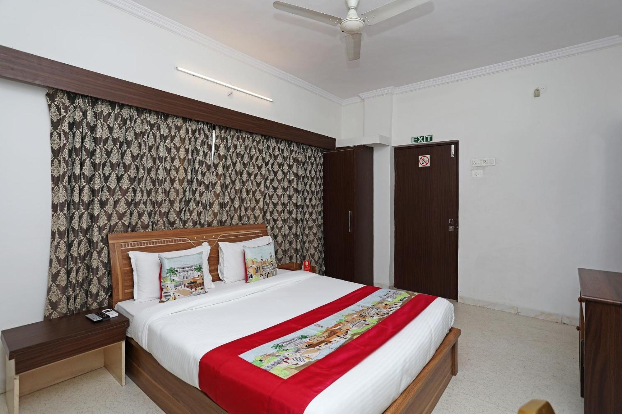 נאסיק Hotel O 10671 Hotel Sai Prem מראה חיצוני תמונה