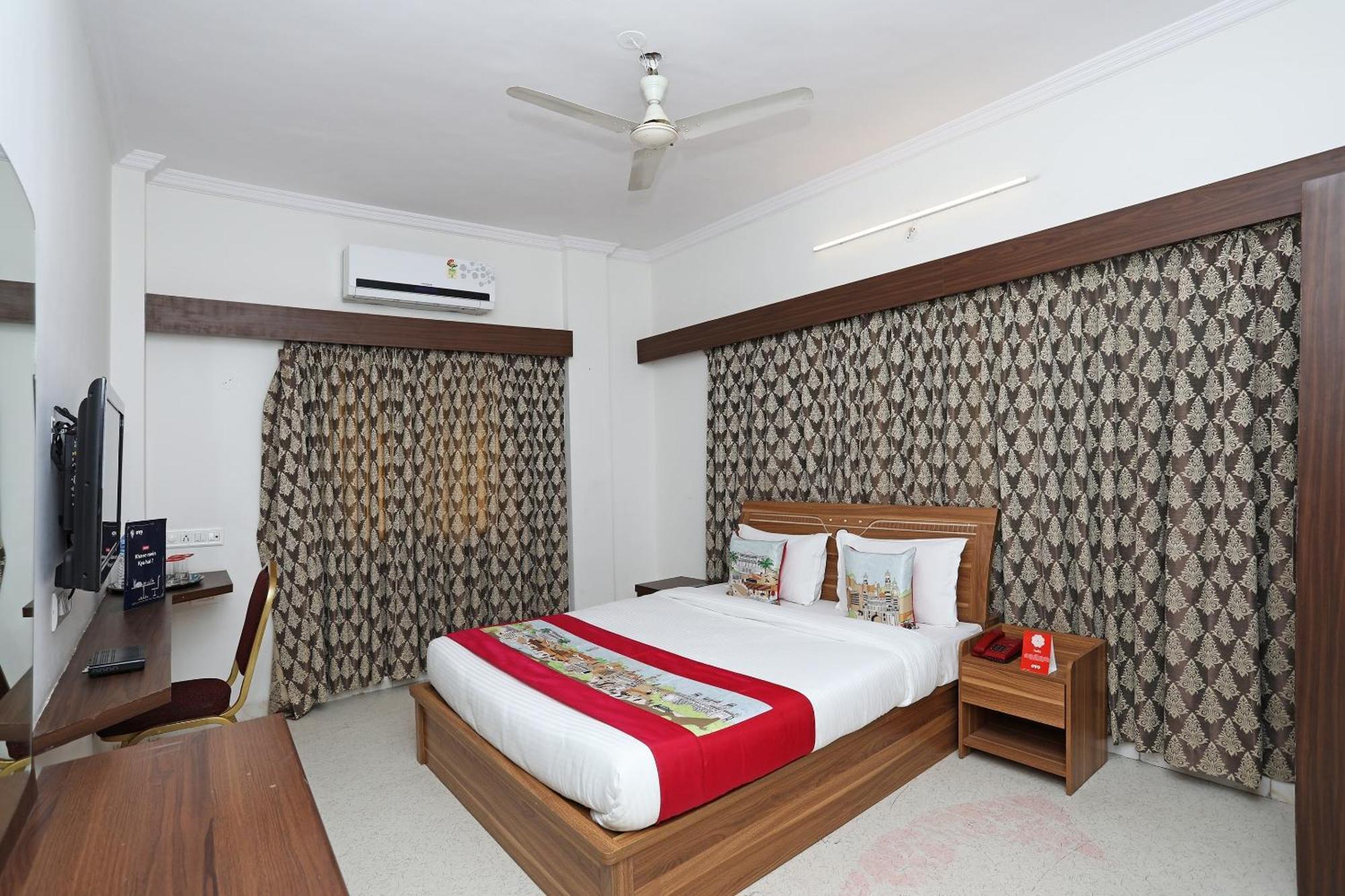 נאסיק Hotel O 10671 Hotel Sai Prem מראה חיצוני תמונה