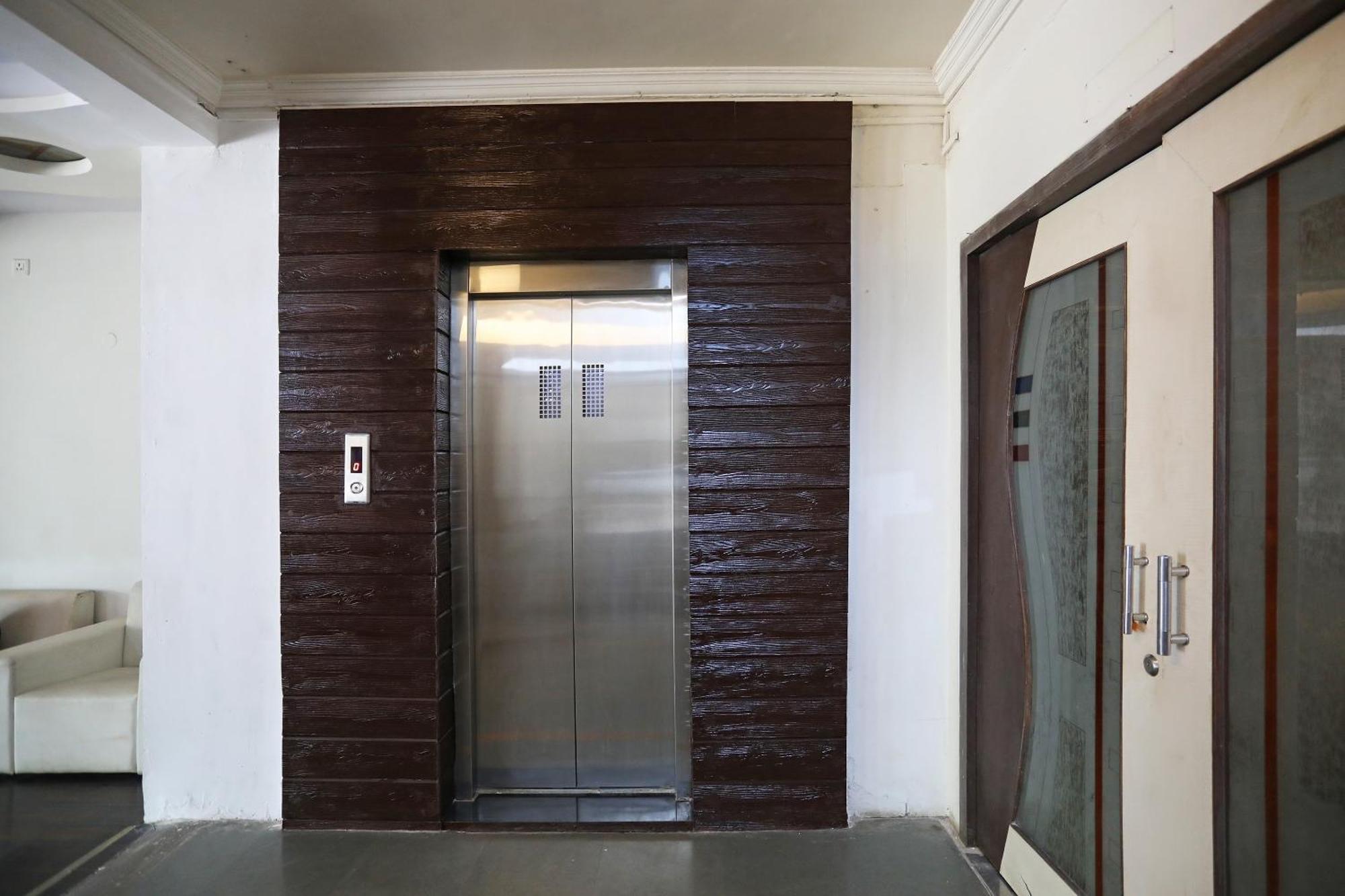 נאסיק Hotel O 10671 Hotel Sai Prem מראה חיצוני תמונה