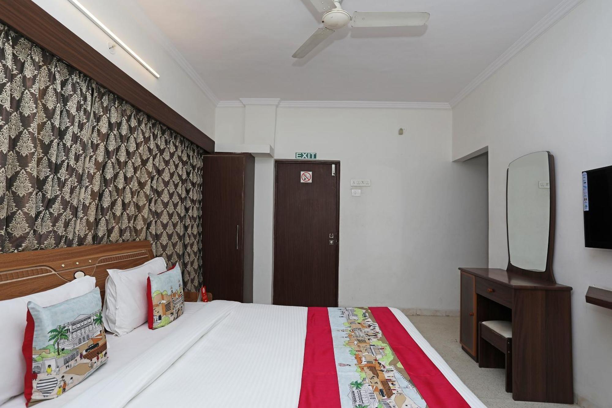 נאסיק Hotel O 10671 Hotel Sai Prem מראה חיצוני תמונה